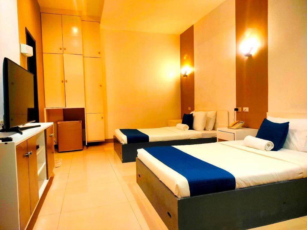 Ultra Winds Mountain Resort (Adults Only) Кагаян-де-Оро Экстерьер фото