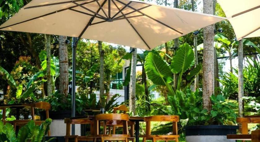 Ultra Winds Mountain Resort (Adults Only) Кагаян-де-Оро Экстерьер фото