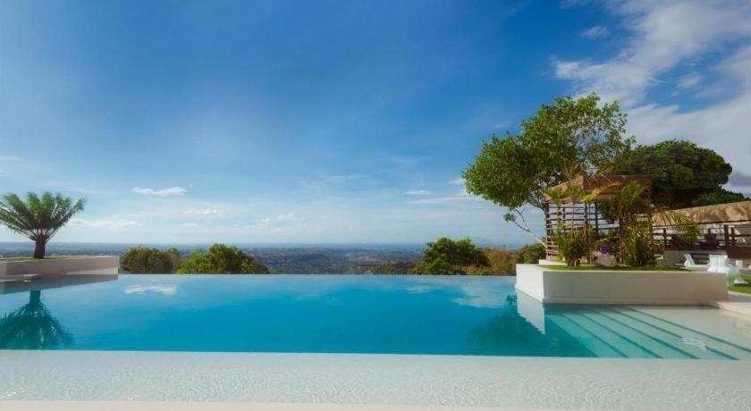 Ultra Winds Mountain Resort (Adults Only) Кагаян-де-Оро Экстерьер фото